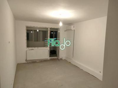 Apartament 3 camere Pantelimon, Piata Delfinului