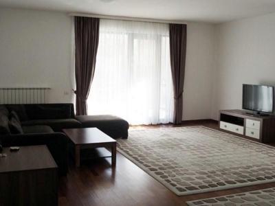 APARTAMENT 4 CAMERE