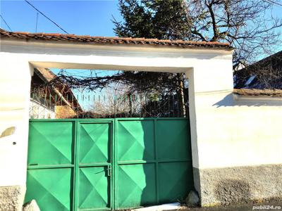 Casa cu curte si gradina de 2000 mp pe str. Principala, Vulcan, Brasov