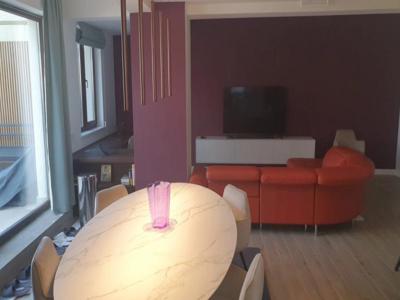 De vanzare apartament nou, 4 camere, decomandat, 160 mp, Centru, Palas, Cod 147332