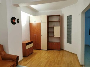 APARTAMENT 2CAMERE,DECOMANDAT,NICOLINA