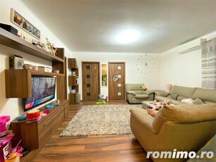 Apartament 3 camere, 65mp, etaj intermediar, zona Florilor