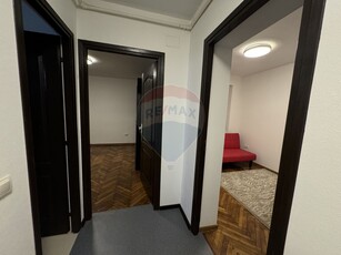 Apartament 3 camere vanzare in bloc de apartamente Maramures, Baia Mare, Est