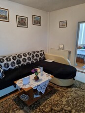 Apartament 3camere mobilat, utilat cu centrala Str Tarancutei