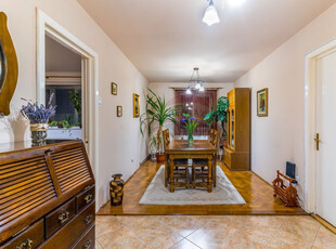 Apartament 4 camere