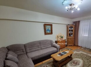 Apartament 4 camere, Traian colt cu Republicii