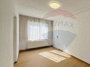 Apartament cu 2 camere de inchiriat