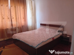 Apartament cu 3 camere, 70mp, etaj 3/4, zona Dumbrava 2