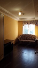 Apartament cu 3 camere in zona Eroii Revolutiei