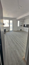 Apartament de vanzare cu 2 camere si parcare bloc nou zona Terra!!!