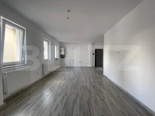 Exclusiv prin Blitz ! Apartament finisat de vanzare, 3 camere, zona Eroilor