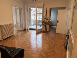 Inchiriere apartament 3 camere Piata Romana