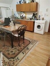 Proprietar, vând apartament, et 5, cu pod deasupra(40mp), 10 min de Iulius mall