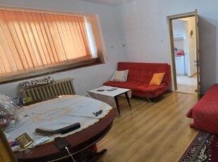 Reșița, de închiriat, apartament 2 camere, Govândari, zona Micro I,