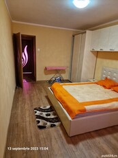 Vând apartament 2 camere, decomandat, etaj 4 4