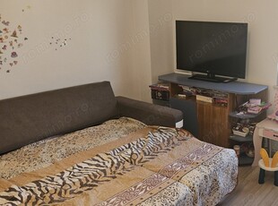 Vand apartament 2 camere decomandat in Deva, Bld Decebal (Casa de Pensii), suprafata utila 56 mp