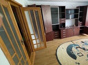 Vand apartament 4 camere 96mp, Decomandat