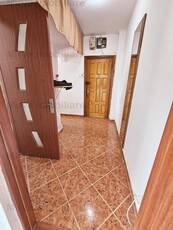 Vanzare apartament 2 camere, zona Malu Rosu