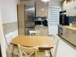 Vanzare apartament 4 camere, Vitan