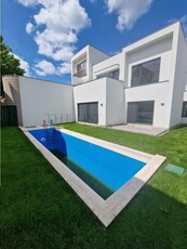 Vila de lux cu piscina | 5 Camere | PIPERA | IANCUNICOLAE