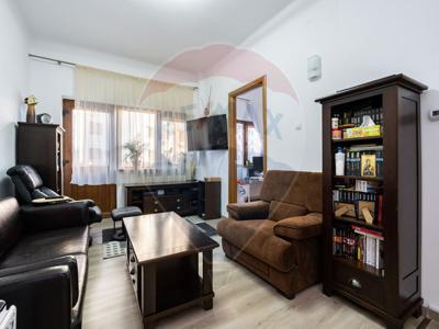 Apartament 4 camere vanzare in bloc de apartamente Bucuresti, Natiunile Unite