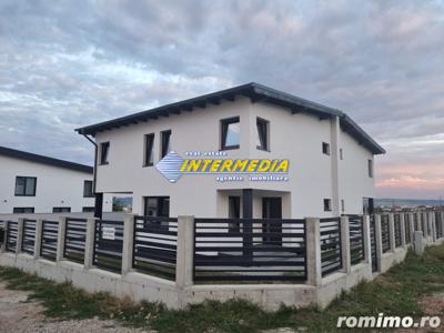 Casa tip duplex P+E de vanzare zona Alba Micesti