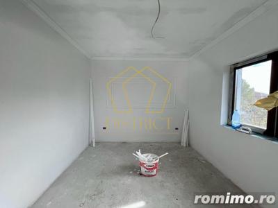 Duplex despartit prin camera tehnica, 5 camere | Dumbravita | IKEA