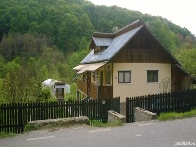 Vânzare casă vacanță (locuit), in Posești, Prahova