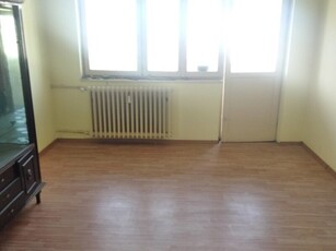 Apartament 2 camere Colentina, 2 statii tramvai metrou Obor