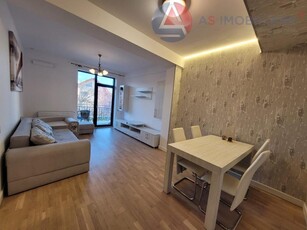 Apartament 2 camere cu 2 terase, garaj subteran, zona Tractorul, Brasov