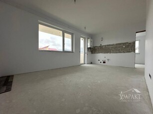 Apartament 2 Camere de Vanzare Semifinisat, Floresti