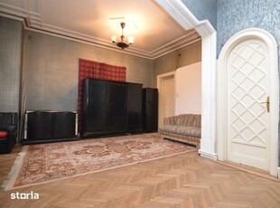 OPORTUNITATE - Apartament de vanzare in Onesti - zona CENTRALA