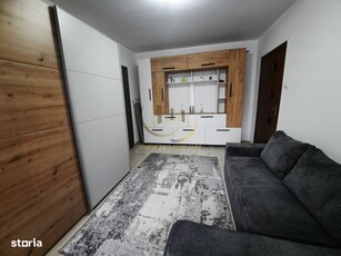 Apartament 2 camere renovat de inchiriat str.Mehedinti