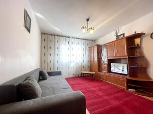 Apartament 2 camere+boxa, zona Vlahuta