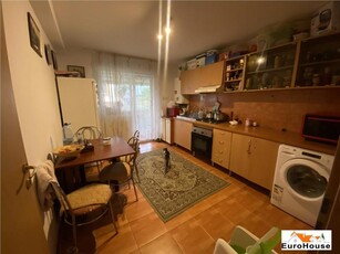 Apartament cu 3 camere de vanzare in Alba Iulia