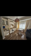 Apartament cu 3 camere si parcare inclusa