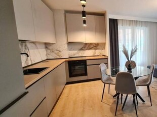 Apartament de inchiriat cu 2 camere, lux, petfriendly!