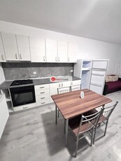 Casa in regim cuplat, finisata, 3 camere, mobilata, t-150 mp , zona Ampoi 3