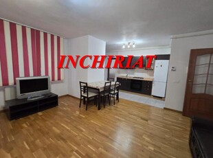 De inchiriat Apartament 3 camere, zona Cetate-Piata Bloc Nou. Pret inchiriere: 300 Euro/luna.