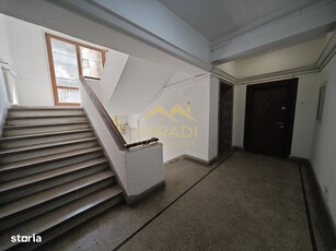 Inchirieri Apartamente 3 camere ULTRACENTRAL ROMANA