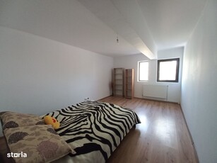 Nou! Vila 5 Camere 260 mp Teren Cristalului Safirului