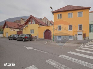 Proprietate versatilă, locuință sau investiție, central Brasov