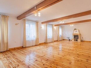 Vila superba in Poiana Brasov, 7 camere, 1600 mp teren