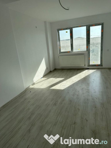 Apartament 2 camere decomandat metrou Berceni