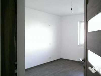 Apartament 2 camere, ofera langa metrou