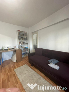 Apartament 3 camere, 50mp, zona Calea Floresti