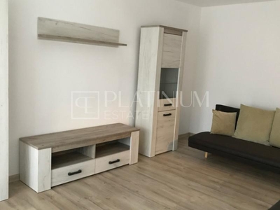 Apartament cu 2 camere, langa parcul Copiilor.