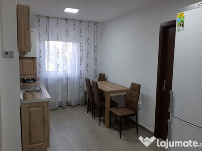 Apartament cu 2 dormitoare, Cetate