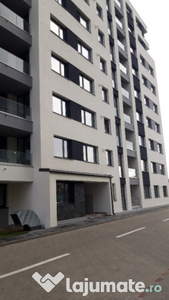 Proprietar inchiriez apartament 2 camere nemobilat Platinum Residence