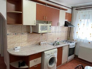 Apartament 2 camere, 70mp, decomandat, strada Republicii